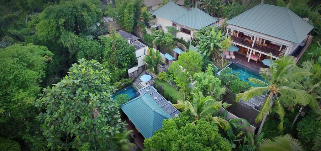 D'Legon Luxury Villas Ubud  Exterior photo
